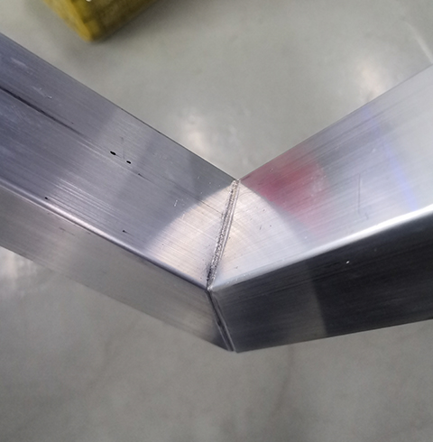 鋁框激光自動焊接機